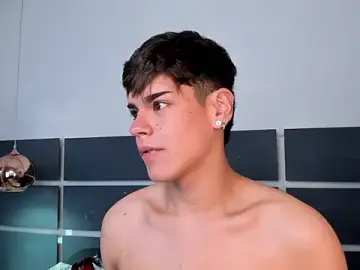 Stripchat Live Porn of Keff-andrew34