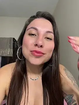 Stripchat Live Porn of Carolini09