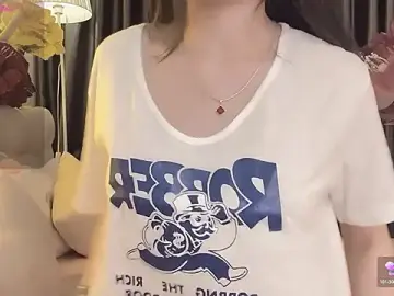 Stripchat Free Porn Cam of IvyMiss102