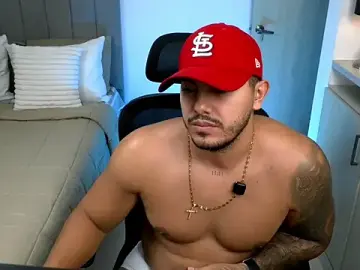Stripchat Free Live Porn of owen-pierces
