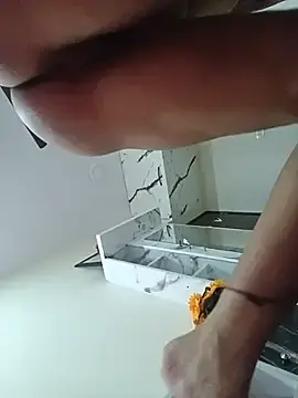 Stripchat Watch Live Sex Cams of Cute_Riddhi
