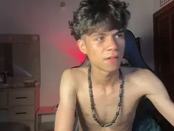 Stripchat Live Porn of OopsAgain_
