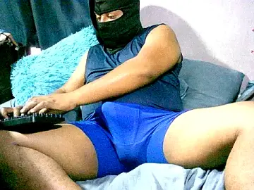 Stripchat Nude Webcam of SergCarMX1