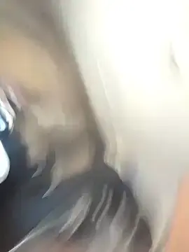 Stripchat Sex Chat of prefermaturedmommy2