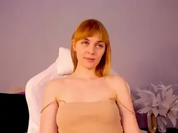 Stripchat Sex Cam of Little_Fawn_