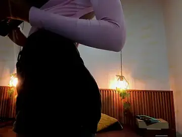 Stripchat Nude Webcam of daphne_courtis