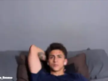 Stripchat Live Porn of salvatore_romanoo