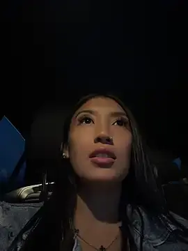 Stripchat Watch Live Sex Cams of Sara_fun