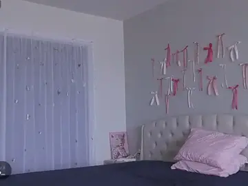 Stripchat Best live sex cam show of yumisunn