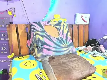 Stripchat Sex Cam of SEXY-BUNNY13
