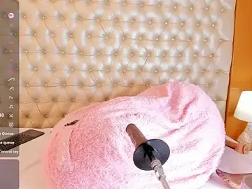Stripchat Nude Webcam of IsabellaaLux_