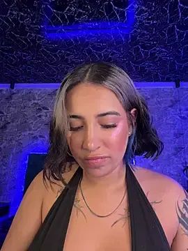 Stripchat Watch Live Sex Cams of Scarlett-LS