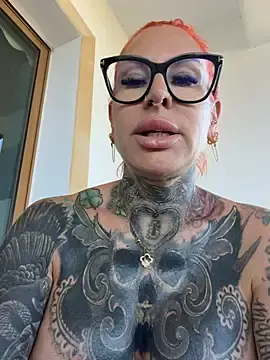 Stripchat Adult Webcam of CatCoxx