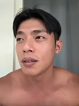 Stripchat Live Sex Cam of Yooo17