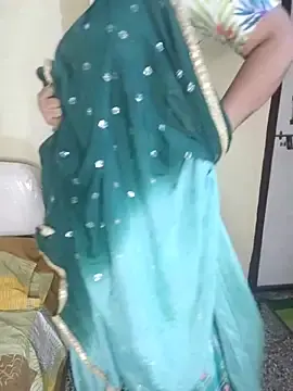 Stripchat Best live sex cam show of Sravvi499
