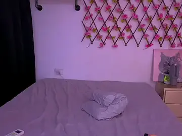Stripchat Live Sex Cam of karol_hot_milf