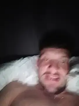 Stripchat Live Sex Cam of Robertao20cm