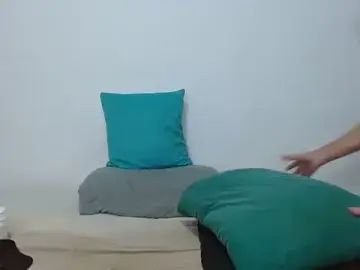 Stripchat Free Porn Cam of TRIISTAN_KING10