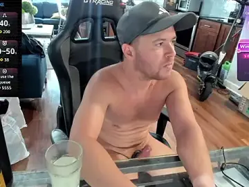 Stripchat Watch Live Sex Cams of aaron_s_x