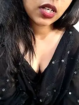 Stripchat Free Porn Cam of Sexy_Divya__