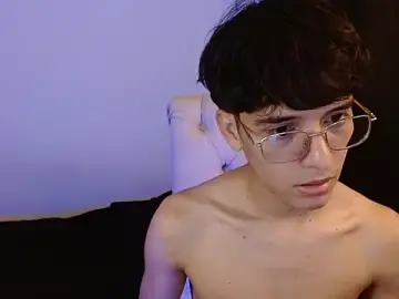 Stripchat Free Porn Cam of noah_millerx