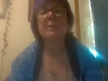 Stripchat Live Sex of becky1111