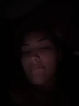 Stripchat Sex Cam of iamsara_21