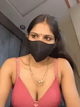 Stripchat Live Sex Cam of kaira_noty