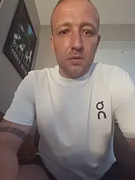 Stripchat Live Porn of Tony88hgh