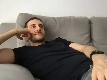 Stripchat Live Sex of LukaShyGuy