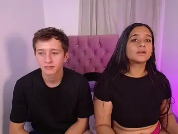 Stripchat Sex Cam of mae_nathan_