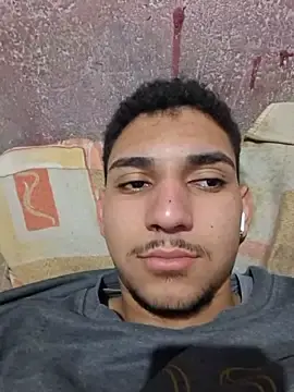 Stripchat Free Live Porn of andre_oliver2