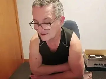 Stripchat Free Live Porn of daddy_man