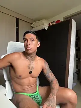 Stripchat Adult Webcam of sendfer