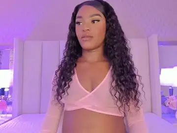 Stripchat Live Porn of SophiaSmiiths_