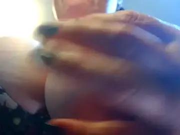 Stripchat Live Sex Cam of sharoldfox19