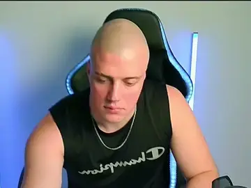 Stripchat Live Sex Cam of Bigbaald
