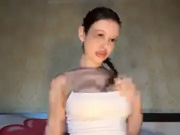 Stripchat Nude Webcam of FarrahAmes