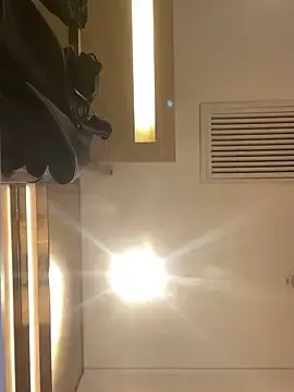 Stripchat Live Sex Cam of Sunflower-77