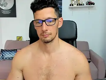 Stripchat Best Webcam of BrutusK08