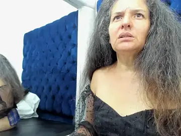 Stripchat Adult Webcam of AlondraSosa