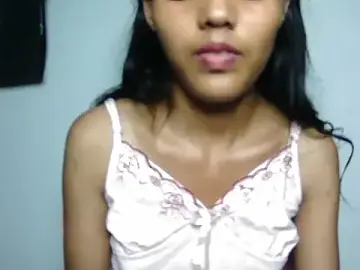 Stripchat Free Live Porn of Shanaya_xo