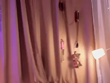 Stripchat Live Sex Cam of KiraYukimura