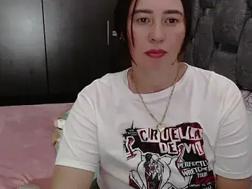 Stripchat Nude Webcam of sara_hott_1