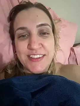 Stripchat Live Porn of Bia_sexynovaes