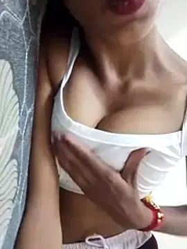 Stripchat Live Sex of sakshi_rao1