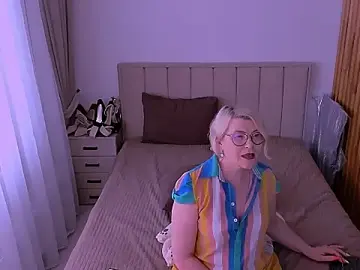 Stripchat Free Porn Cam of sabrinamacmarren