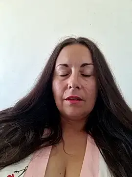 Stripchat Live Sex Cam of SelieAlMio
