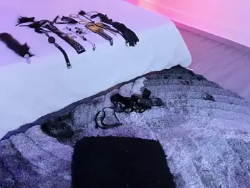 Stripchat Live Sex Cam of Eirynraven