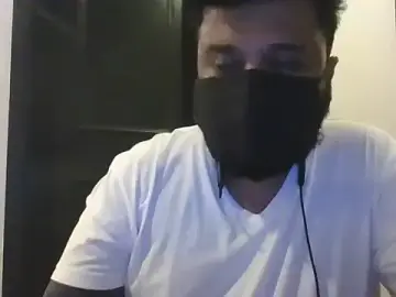 Stripchat Free Porn Cam of Hunk-Hand6